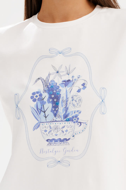 23500 Футболка женская (молочный)