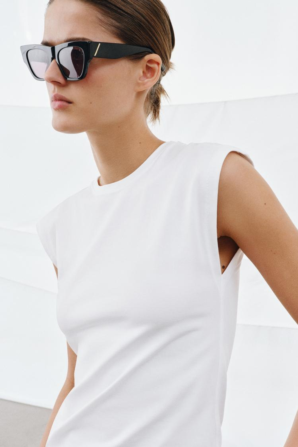 ZARA ХЛОПКОВАЯ ФУТБОЛКА, БЕЛЫЙ