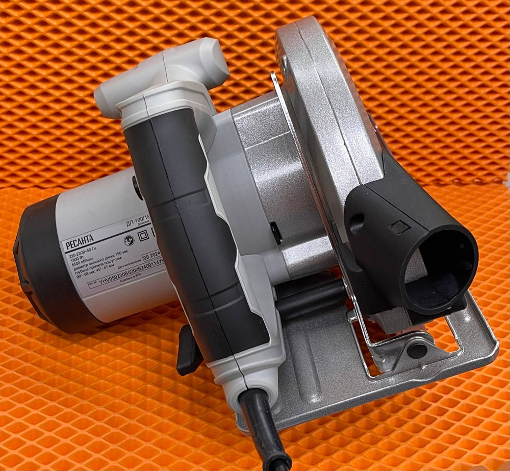 Дисковая (Циркулярная) пила РЕСАНТА ДП-190/1800