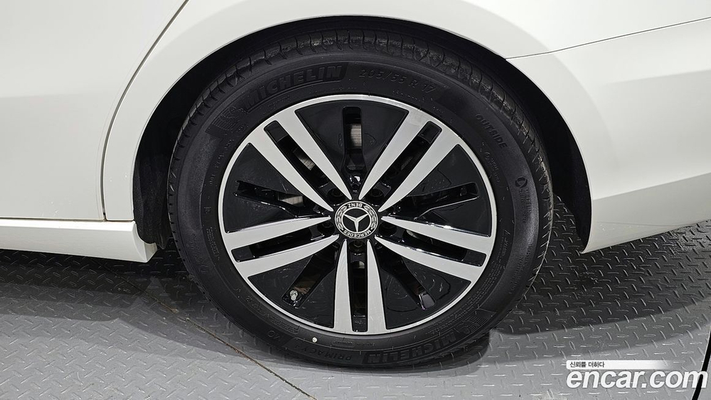 Mercedes-Benz A-Class W177 A220 Sedan (05.2022)