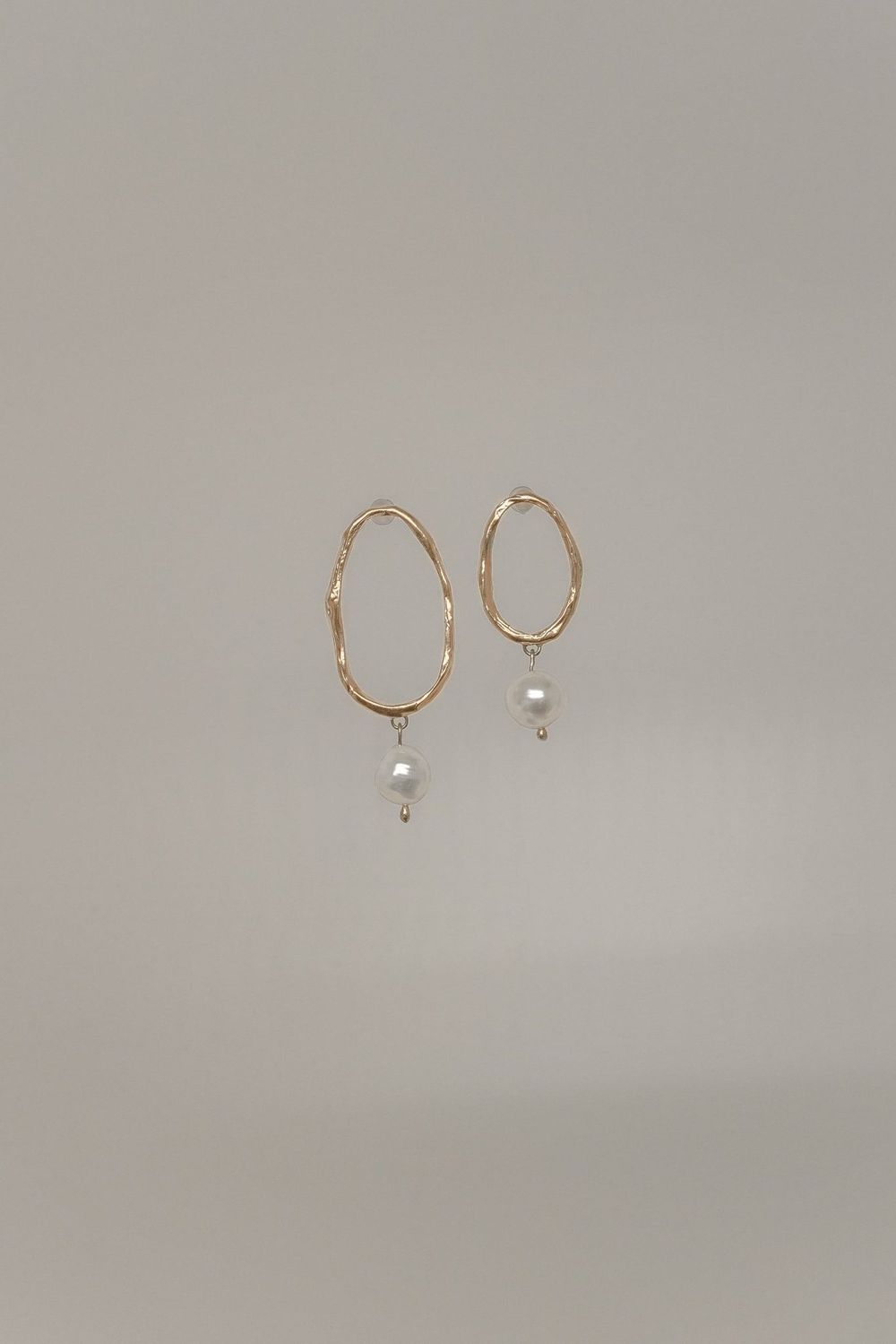 Серьги Union асимметричные, позолота