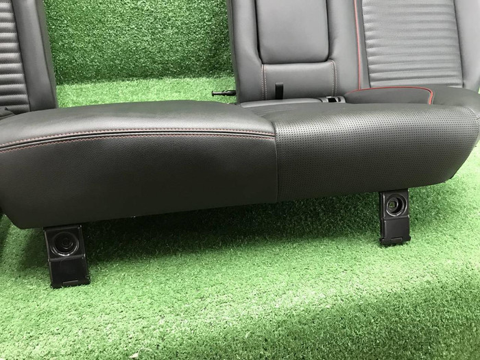 Сиденье Комплект сидений LR Discovery Sport 19-нв