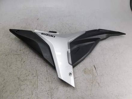 пластик боковой правый Suzuki Gixxer 150 47111-34J