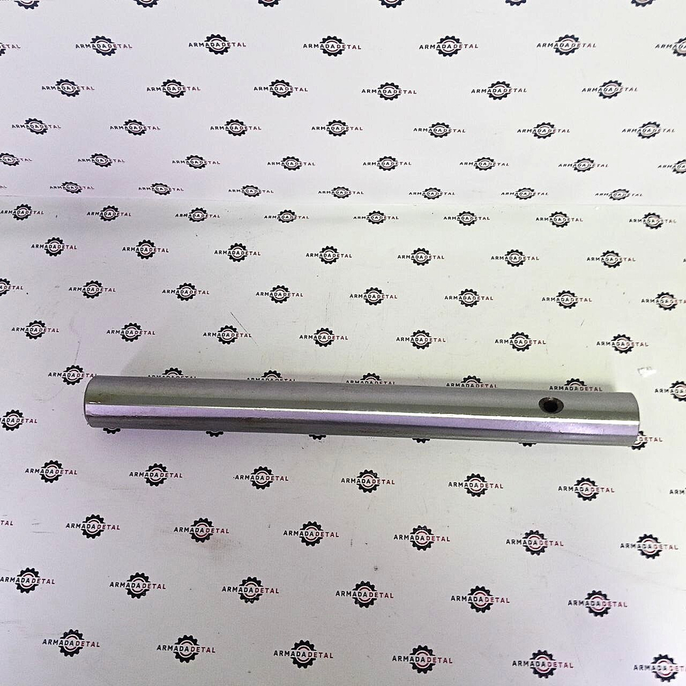 Палец балансир переднего моста | 6110100M1 | TMP