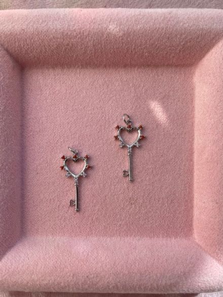 Подвеска "Ключик" 28мм, со стразами