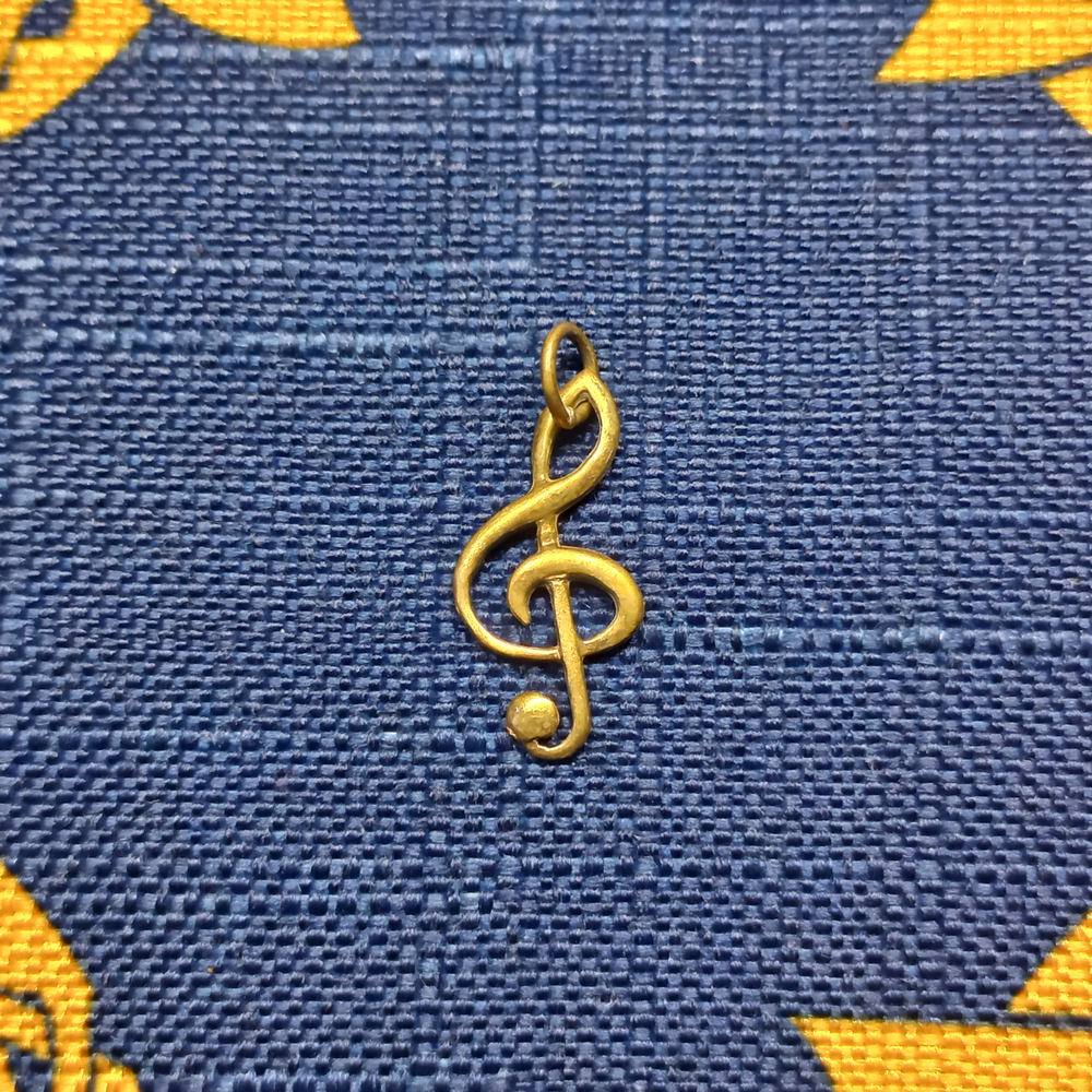 Подвеска. Скрипичный ключ