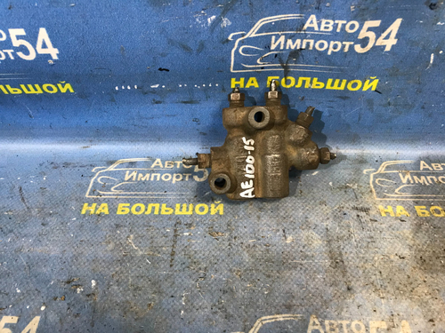 Распределитель тормозной TOYOTA SPRINTER 1992