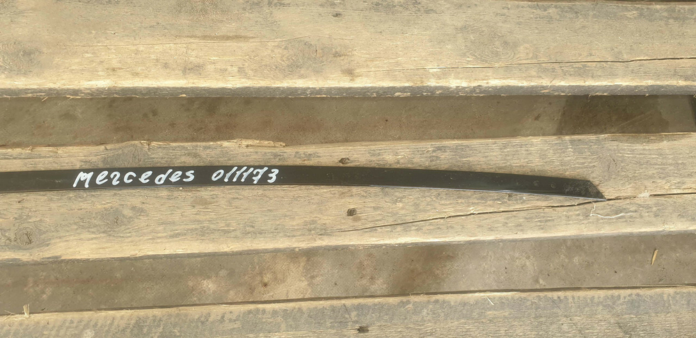 Молдинг двери задней левой GLC (C253) Coupe 16-нв Б/У Оригинал A2537354900