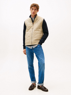 Утепленный жилет Tommy Hilfiger Water-Repellent Insulated Quilted Vest Sandalwood