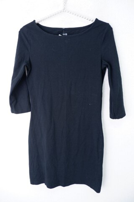 Платье Oodji базовое 42 размер