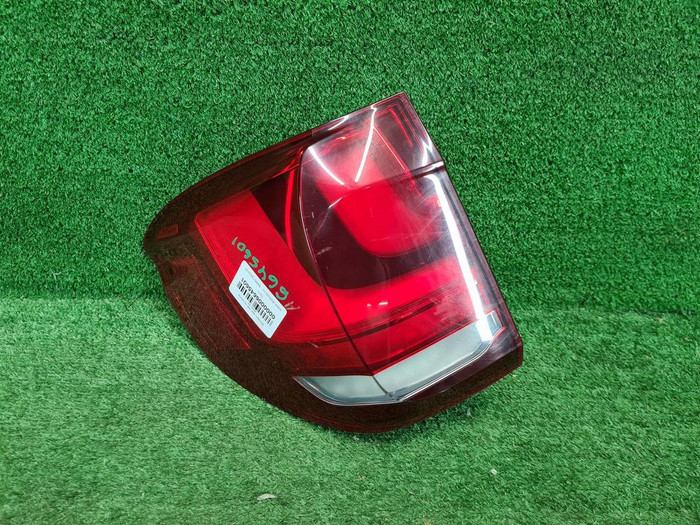 Фонарь левый внешний BMW X5 F15 (2013-2018)