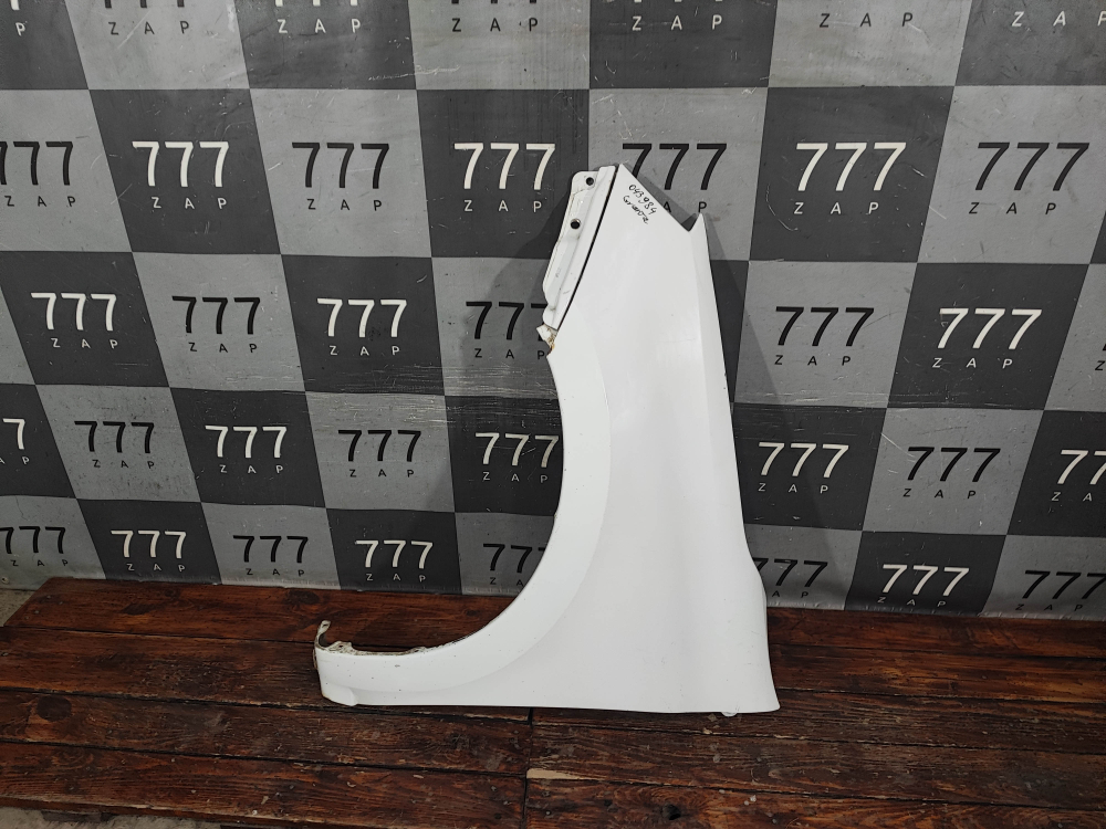 Крыло переднее левое Lada Granta 18-нв Б/У Оригинал 8450104277