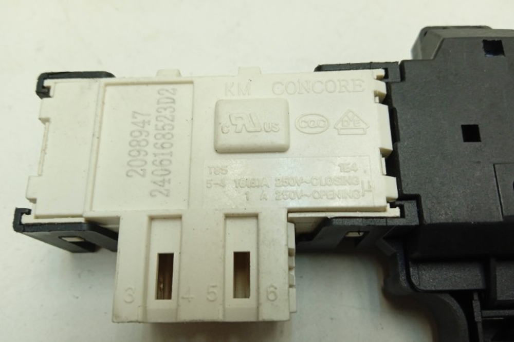 WMS67106AWD2 кт142 Блокировка люка для стиральной машины Leran 2098947 б/у