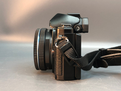 Olympus OM-D E-M10 Mark II Kit 14-42mm 31.100 Кадров