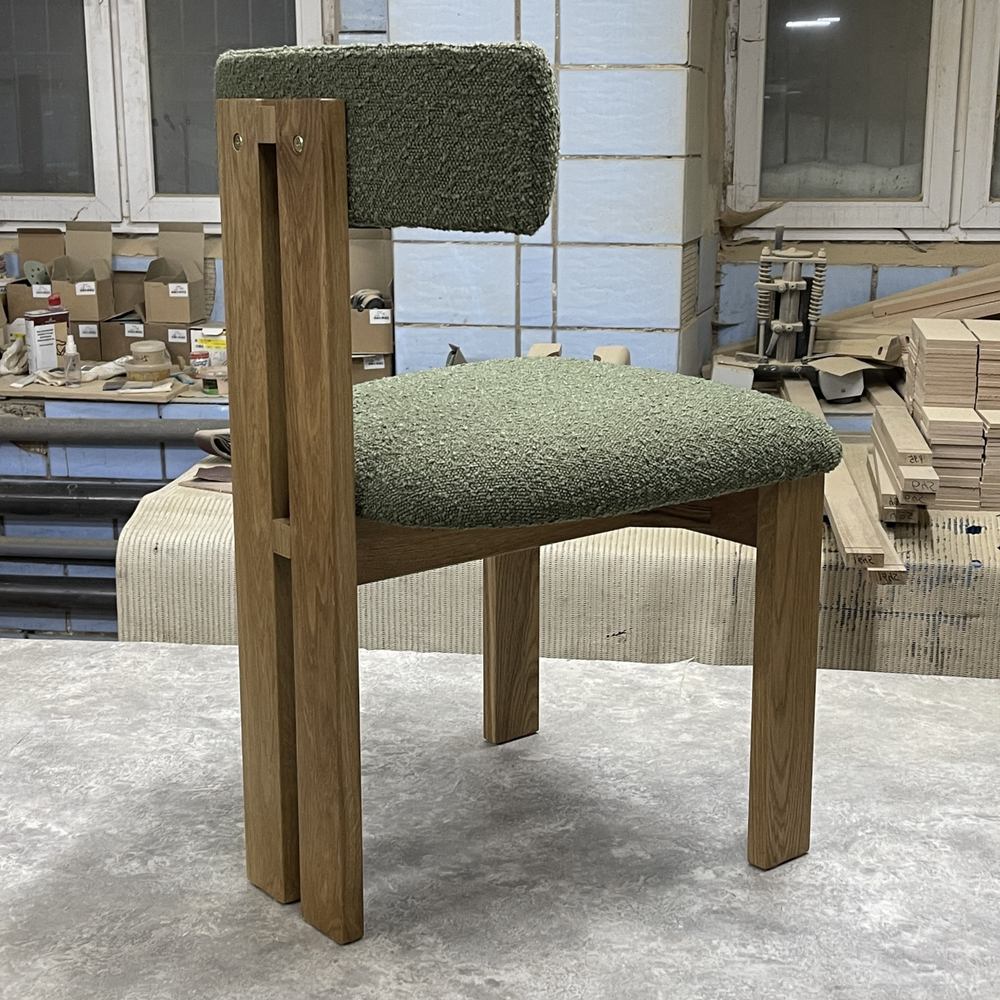 Стул из дерева - TIRO