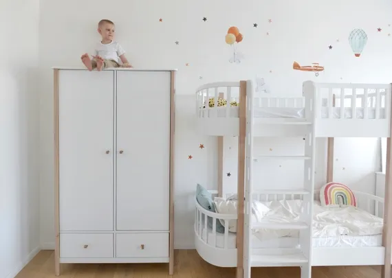 Шкаф Classic 2-х створчатый (белый)