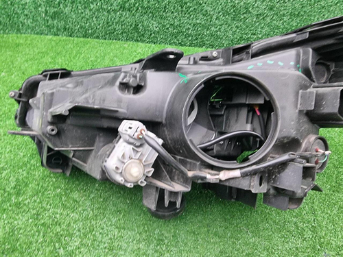 Фара правая Lexus NX 1 (2014-2017) LED