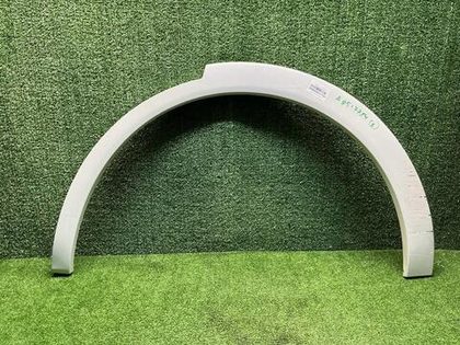 Расширитель левый Porsche Cayenne Coupe (19-нв)