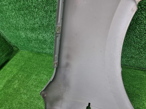 Крыло переднее левое Lada Granta (2018-н.в.)