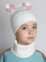 Осенняя шапка для девочки с ушками и снуд