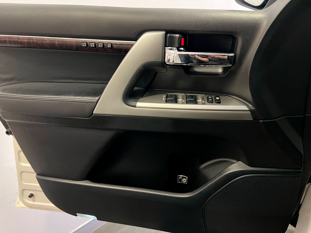 Toyota Land Cruiser, 2012 год