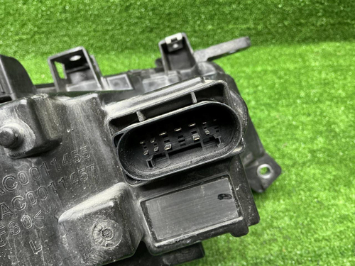 Битая Фара левая Hongqi H5 2 (2022-н.в.) LED