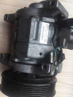 Компрессор кондиционера Honda Accord 7 2.0/2.4