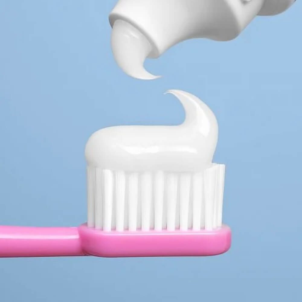 Отбеливающая зубная паста с цеолитом Median Dental IQ 93% White 120 г.