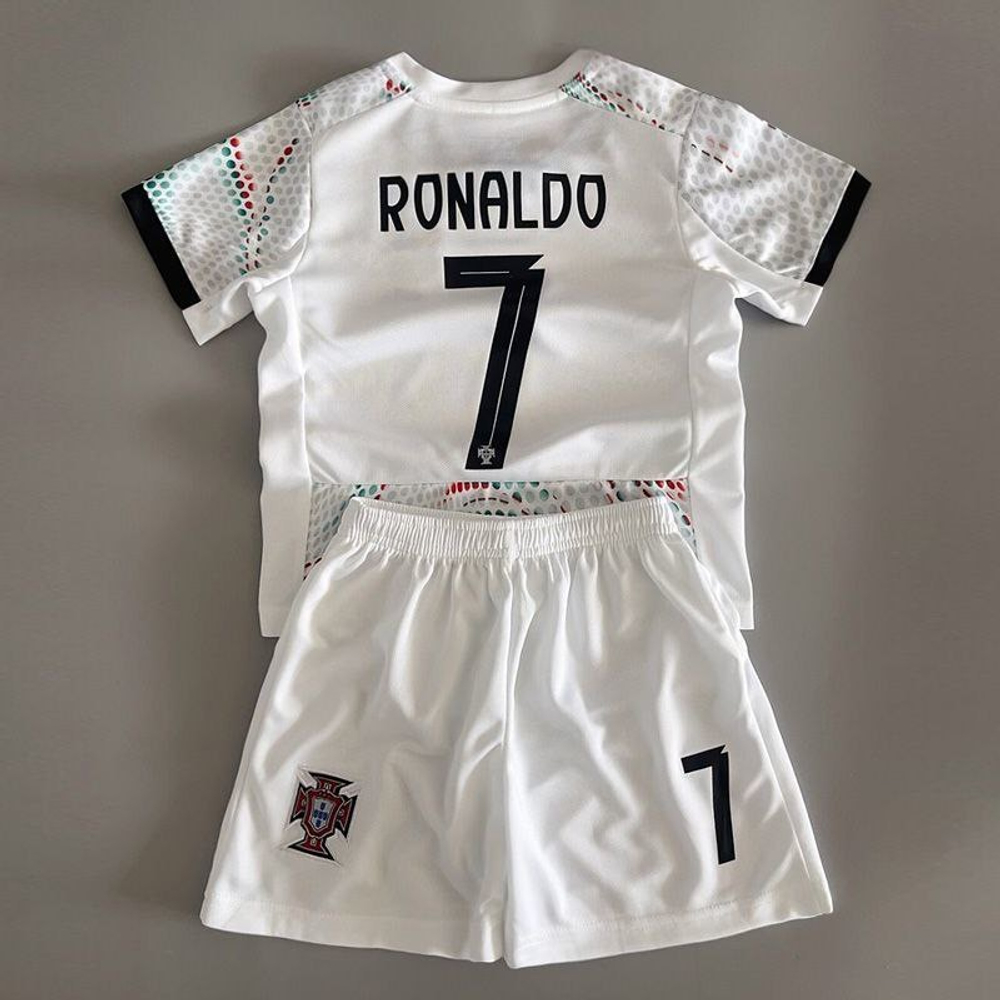 Детская футбольная форма