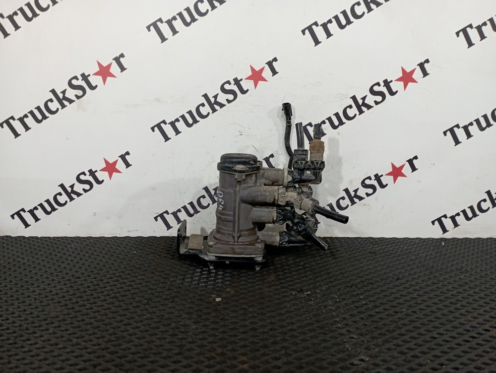 Кран управления тормозами прицепа 2023г.