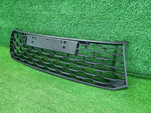 Решетка бампера Mitsubishi Pajero Sport 3 (15-21)