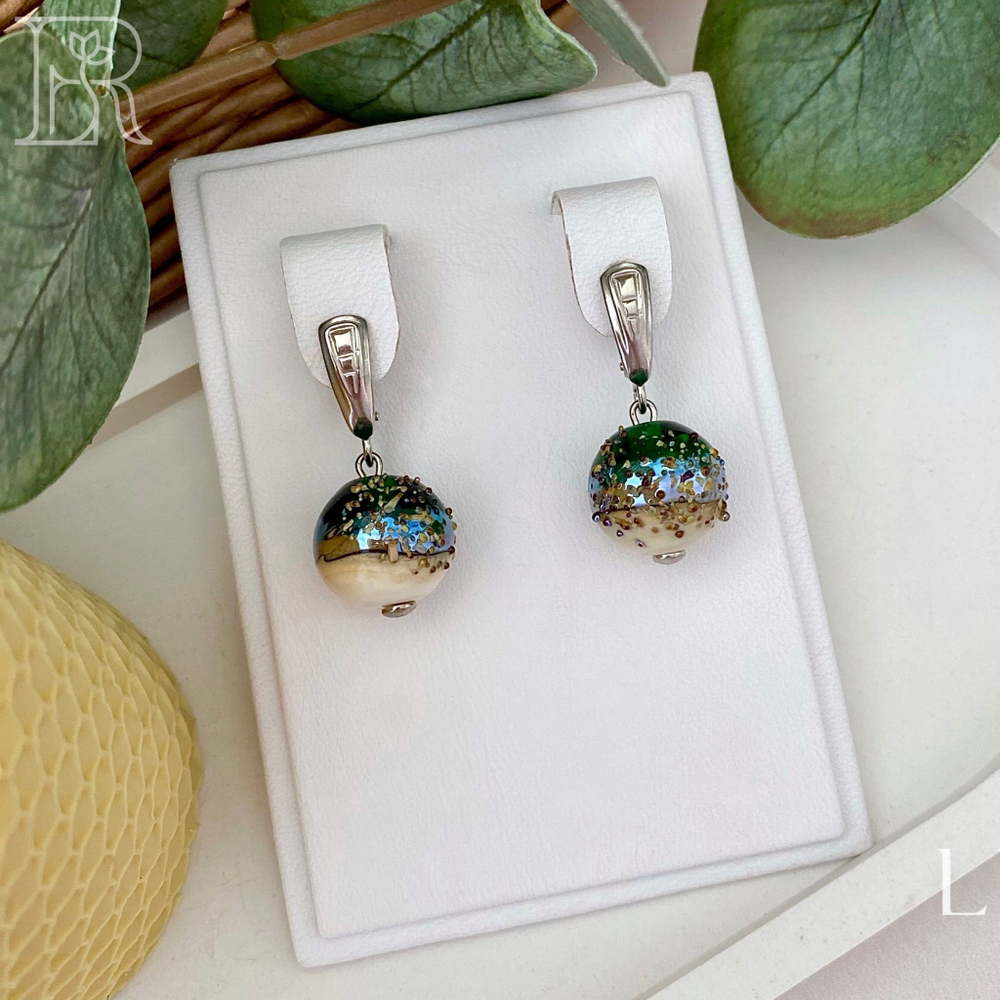 LEFIREL' Серьги серебряные женские "Леола" с бусинами из муранского стекла / ювелирные украшения из родированного серебра 925