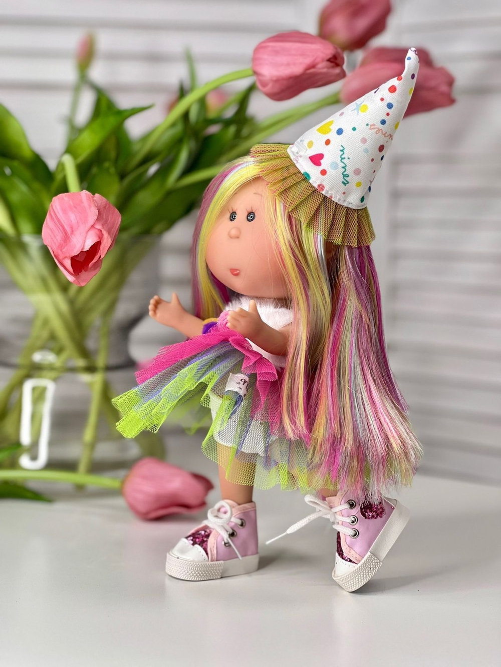 Кукла Nines виниловая 23см Little Mia (3152K)