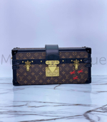 Сумка Petite Malle Louis Vuitton люкс класса