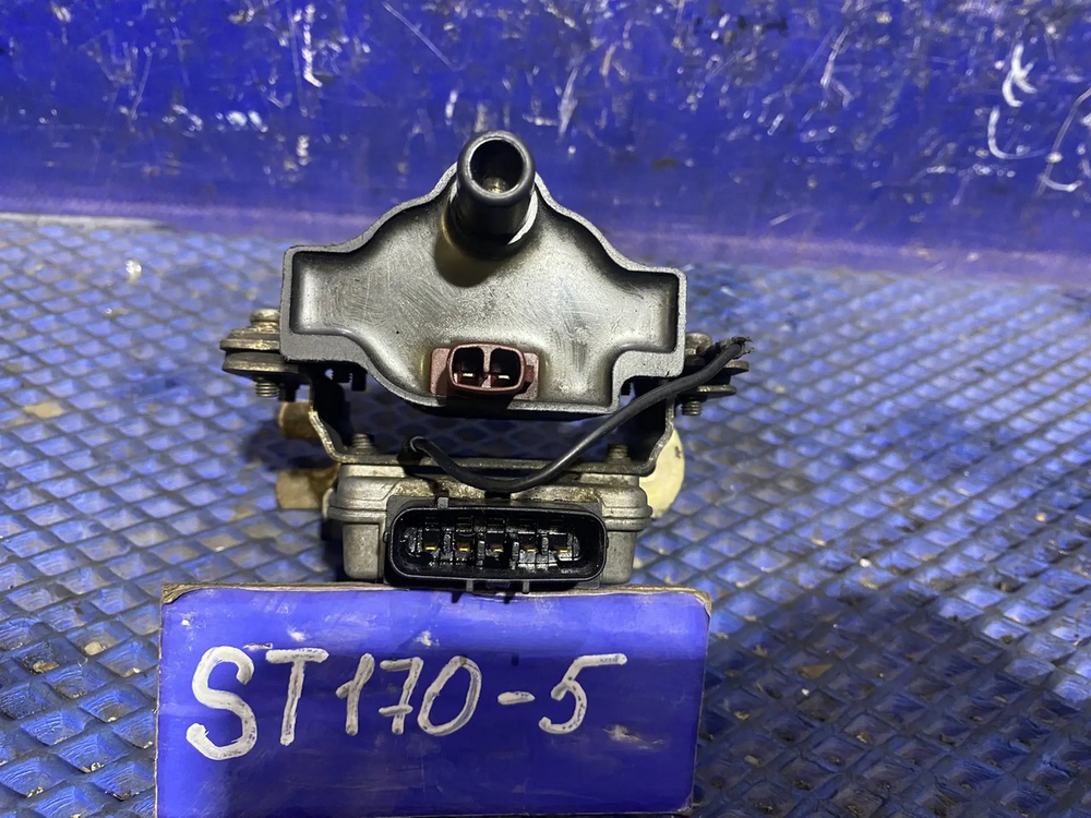 Катушка зажигания TOYOTA CARINA 1991