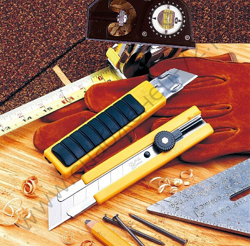 OLFA 25 мм, в комплекте с лезвиями EXCEL BLACK 5 шт, нож (OL-H-1BB/5BB )