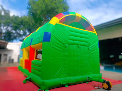 Коммерческий надувной батут "Приключения в джунглях" 8*5*5 м B-15011