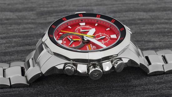 Наручные часы Casio EFM-502D-4AVUDF