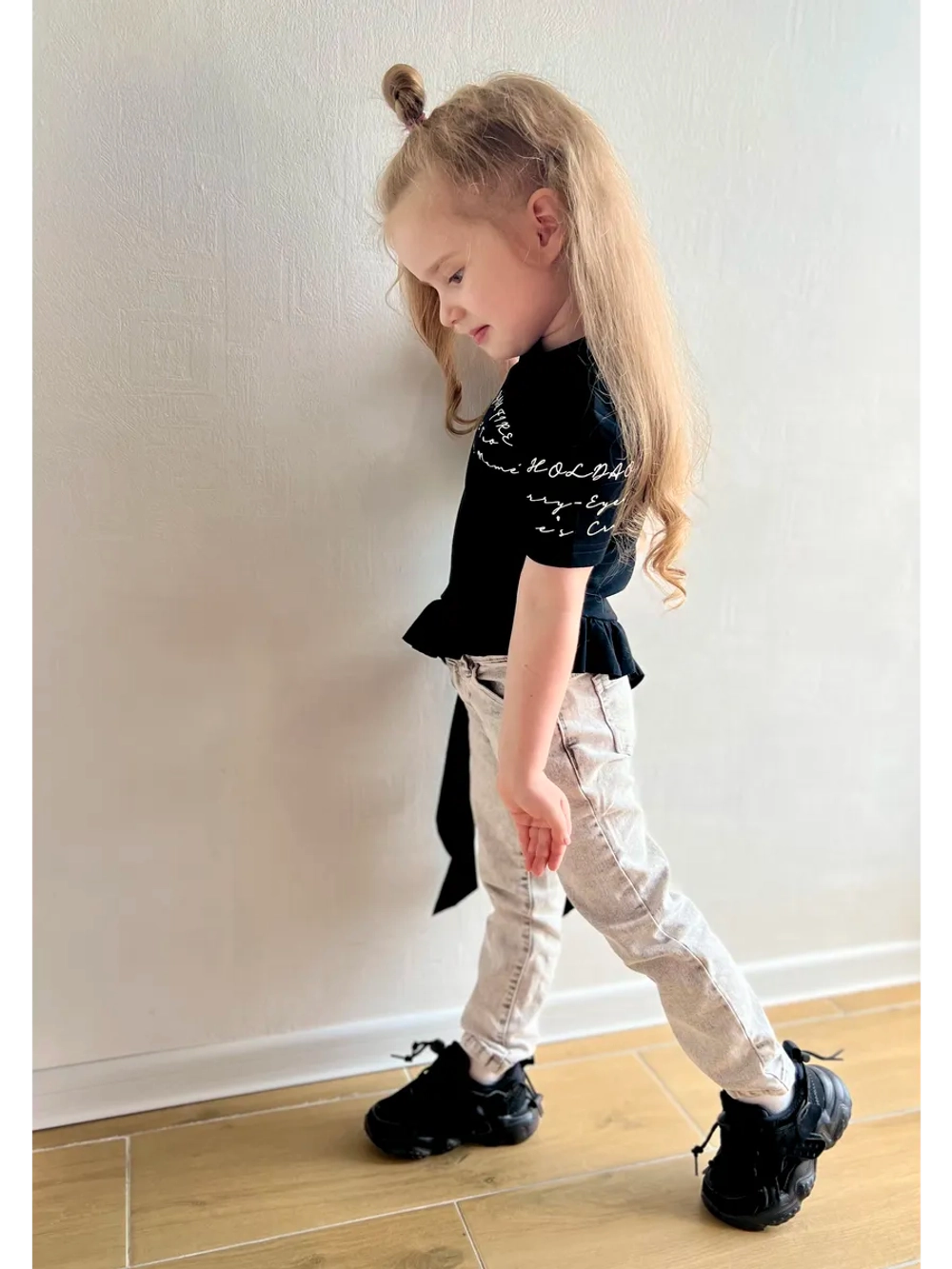 Футболка с воланами