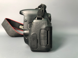 Canon EOS 600D, 95000 кадров пробега