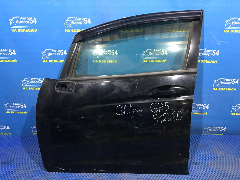 Дверь передняя левая Honda FIT 2013-2020
