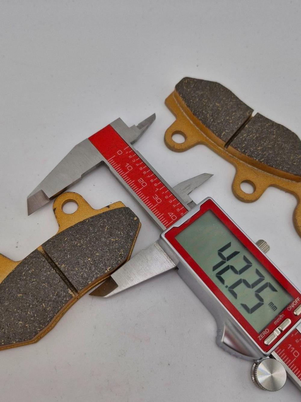 Колодки тормозные для эндуро мотоцикла, квадроцикла с ухом износостойкие