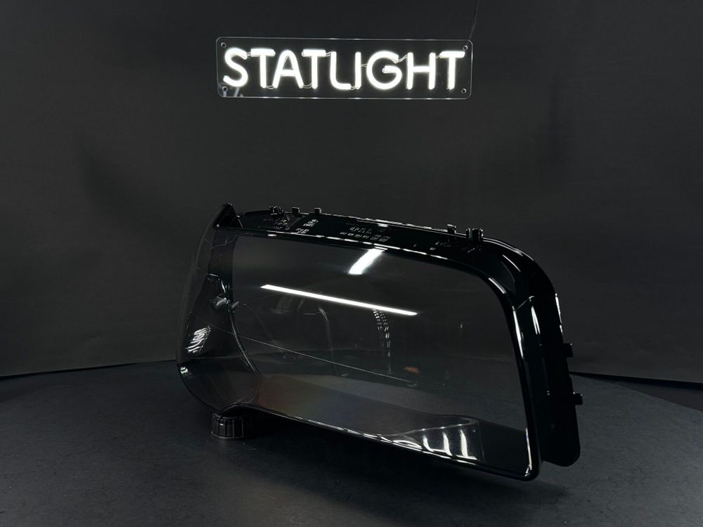 Правое стекло фары BMW X3 E83 2004-2010 рест