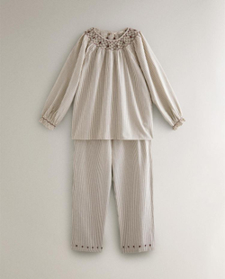 ZARA HOME ПИЖАМА С РОЖДЕСТВЕНСКОЙ ВЫШИВКОЙ, ЖЕЛТОВАТО-БЕЛЫЙ