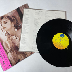 Винтажная виниловая пластинка LP Madonna Like A Virgin and Other Big Hits (Japan 1985) 45 RPM Mini-Album