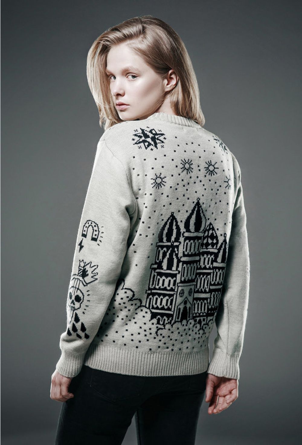 Свитер Behind the Scenes White Tiger Женский