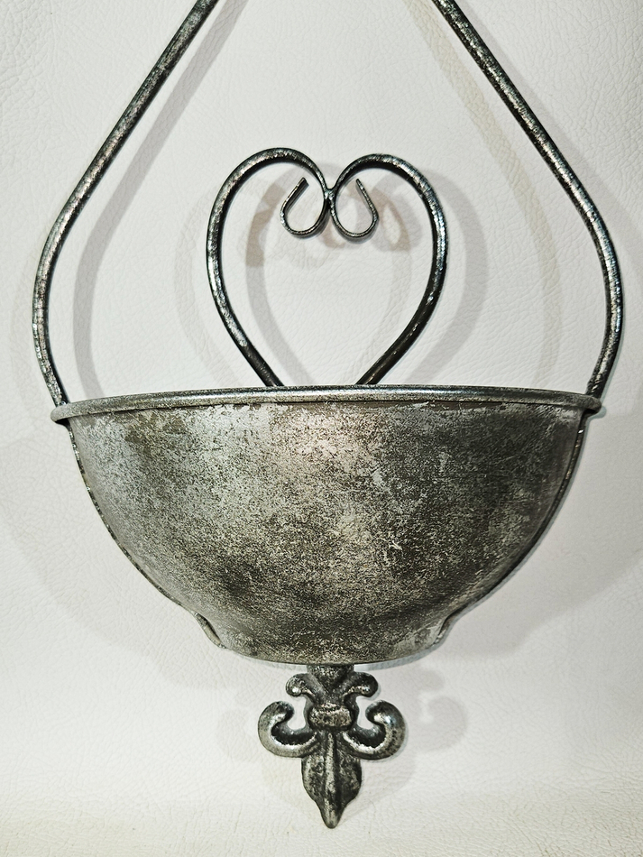 Подвесное кашпо Антик из металла для цветов