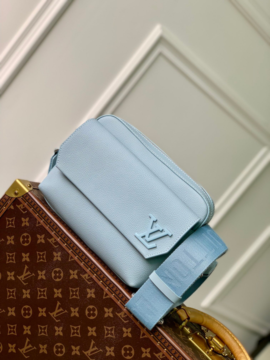 Louis Vuitton Fastline Messenger Bag