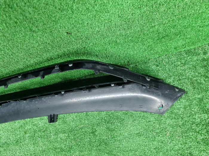 Накладка переднего бампера Genesis GV70 (2020-н.в)