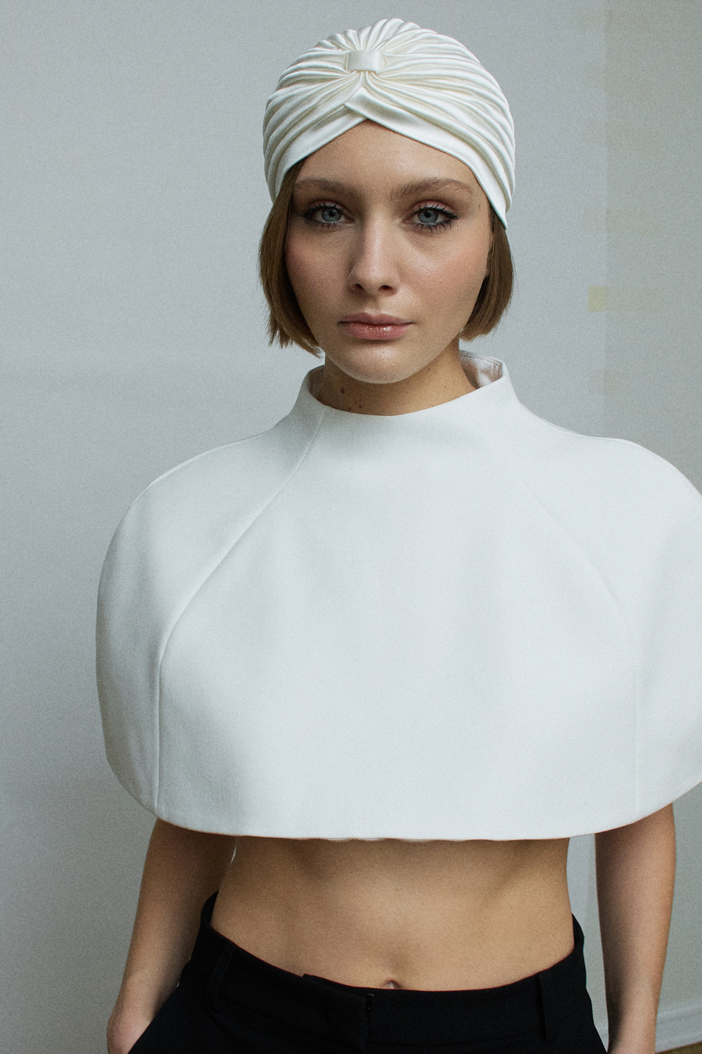 Чалма с драпировкой белая